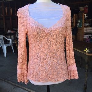 Pretty lace blouse, very Boho! Unlined.